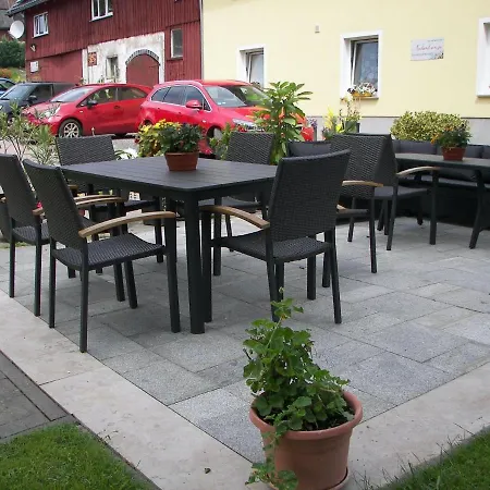 Apartment Charming Flat In Sebnitz With Garden Lichtenhain (Sebnitz)