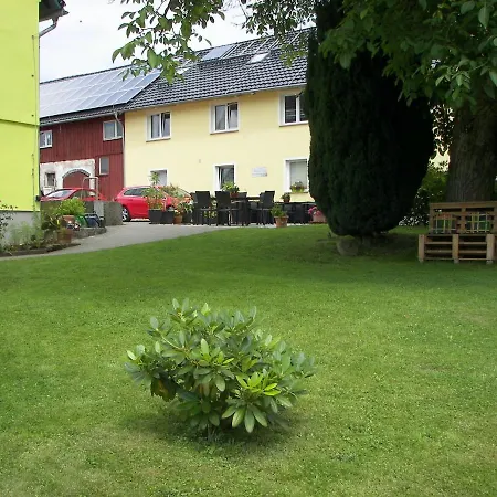 Charming Flat In Sebnitz With Garden * Lichtenhain (Sebnitz)
