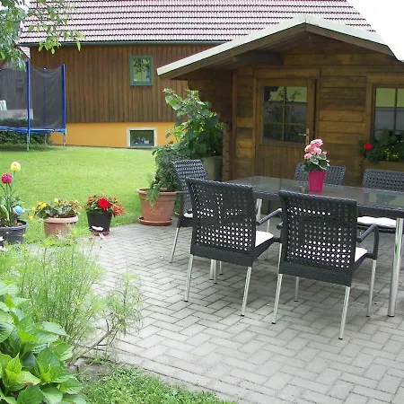 Charming Flat In Sebnitz With Garden * Lichtenhain (Sebnitz)