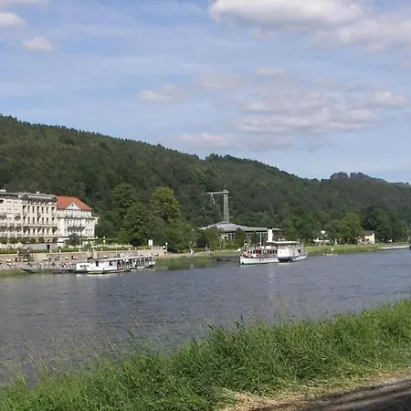 In Beim Boehmischen Park