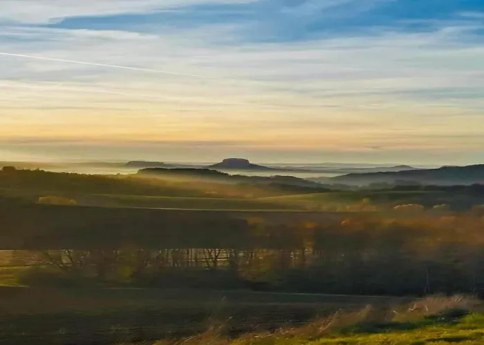 公寓 In Beim Boehmischen Park
